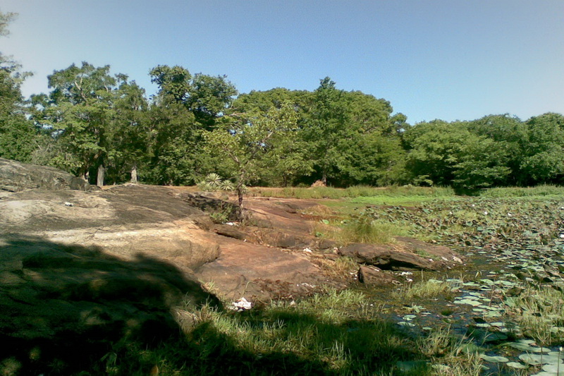 Sri Lanka, Medirigiriya